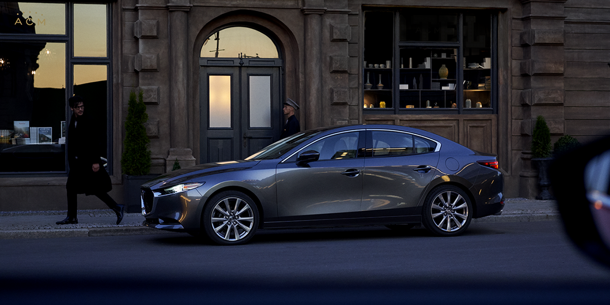 Mazda3 mau xe do thi dien hinh
